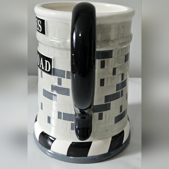 The Beatles Themed 8 Item Bundle - Picture 3 of 15